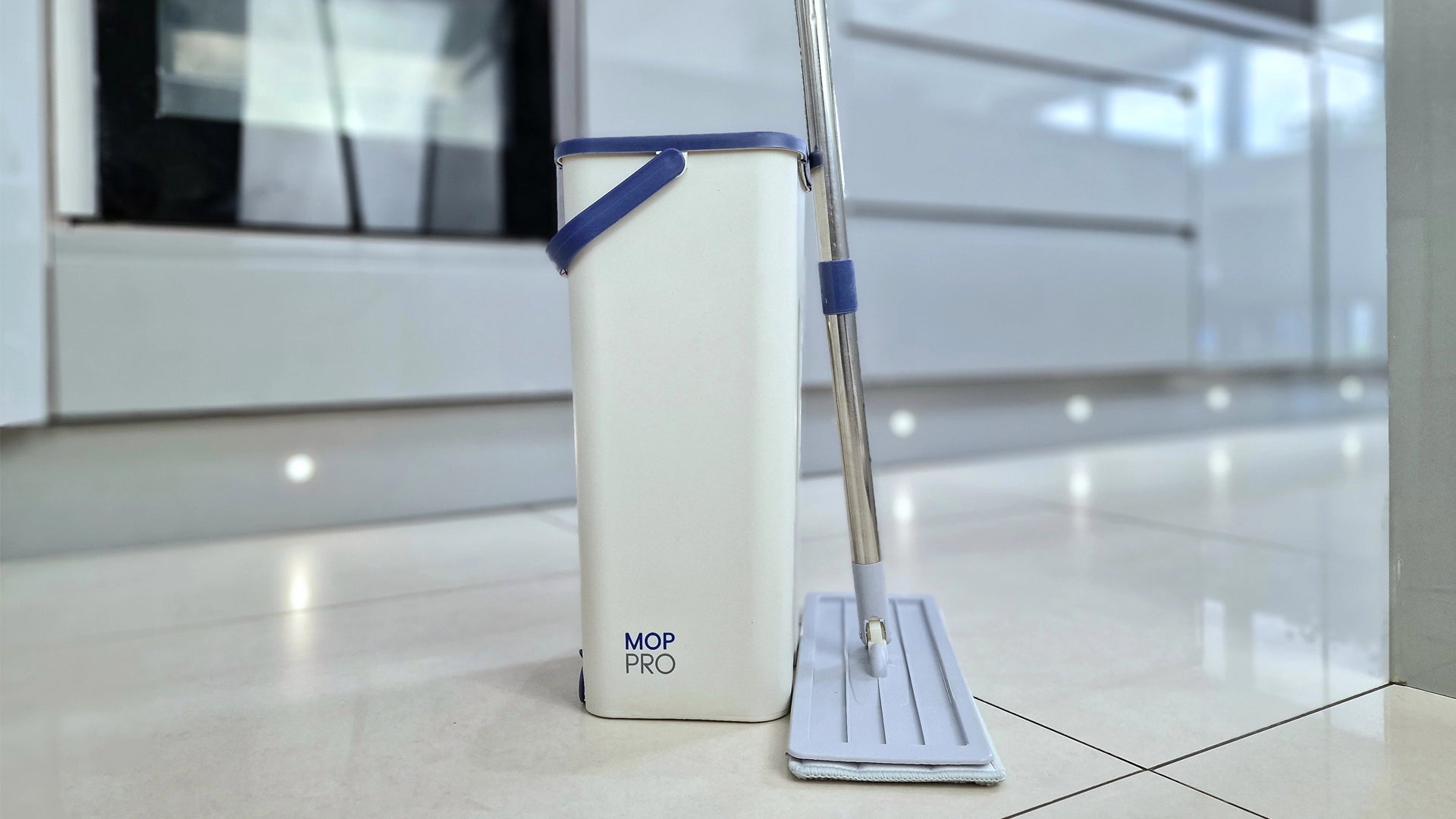 Mop PRO - Watch it in action